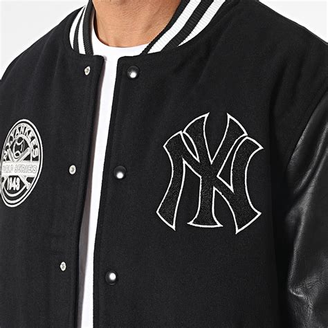 Varsity Noir .